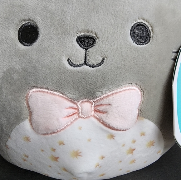 Blake Bunny Bowtie 8" Squishmallow BNWT. Spring. - Picture 2 of 9